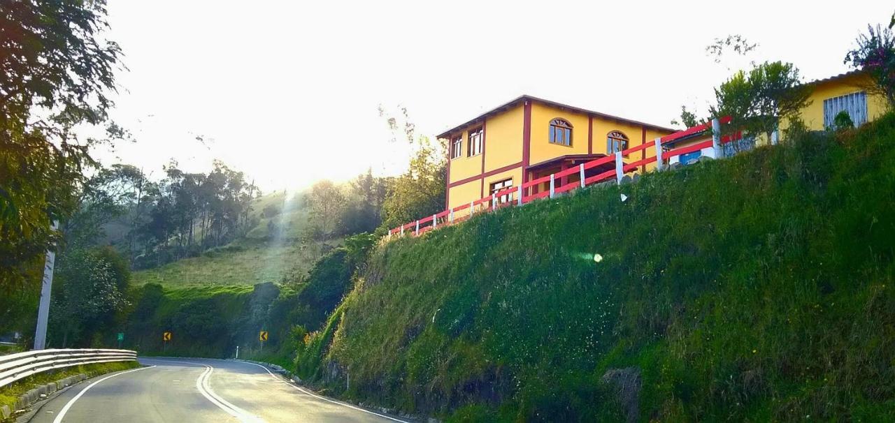 Hostal El Inca Chugchilán Eksteriør billede
